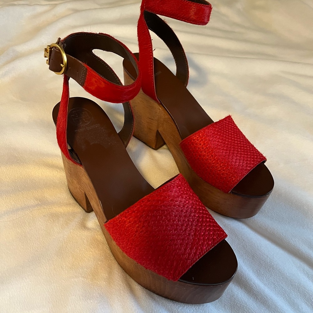 Tory Burch Camilla Platform Sandals